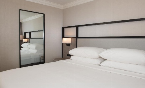 Crowne Plaza Baltimore - Inner Harbor image 15